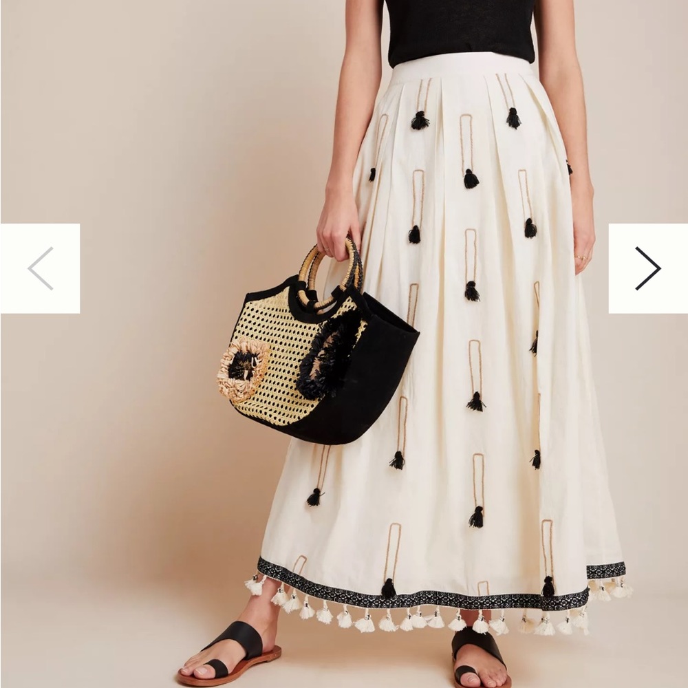 Anthropologie tassel skirt NWT by Mynahs Reyna Taandon. Size small.